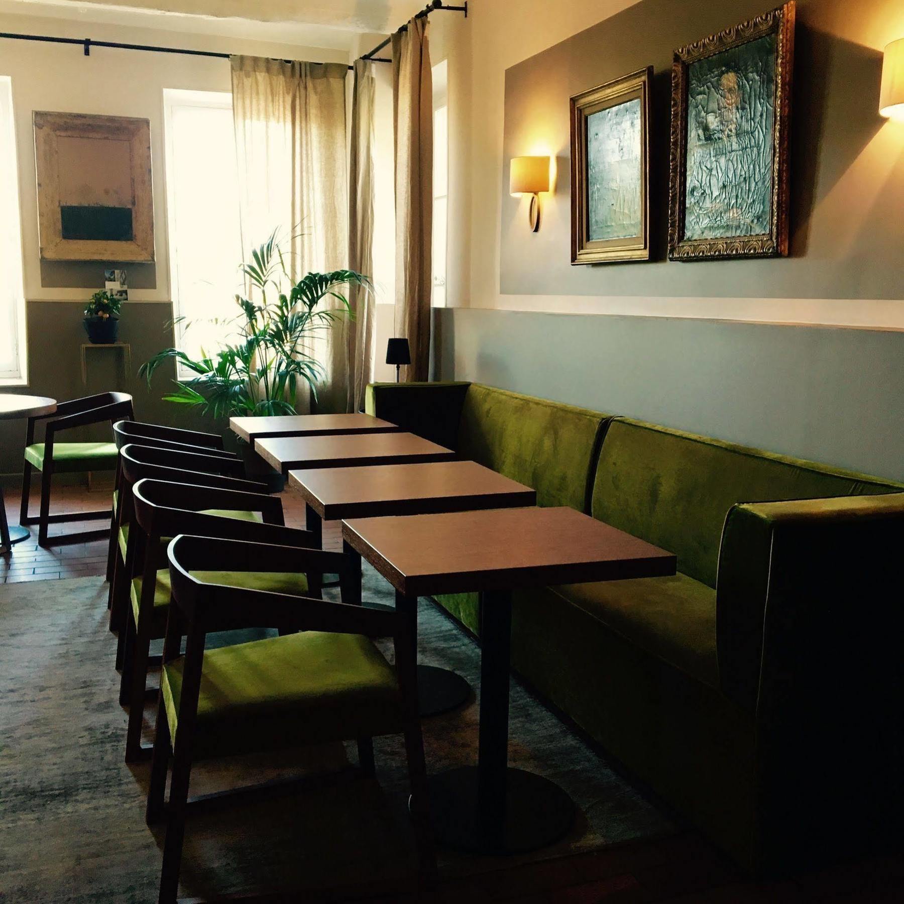 Hotel Victor Cabriès Екстериор снимка