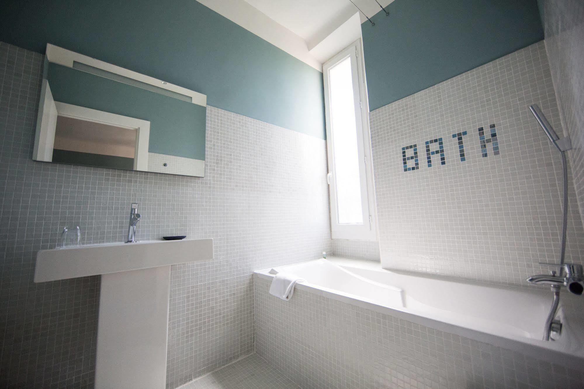 Hotel Victor Cabriès Екстериор снимка